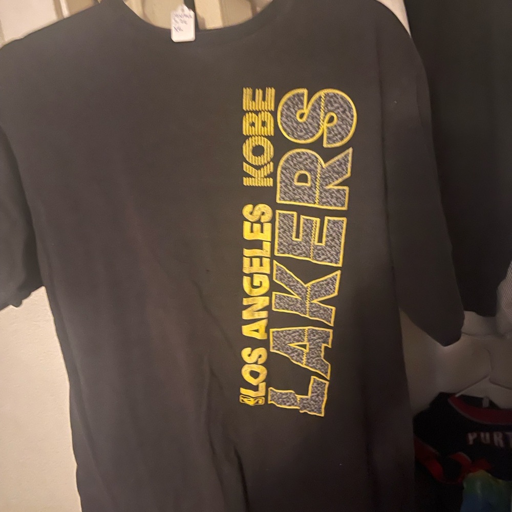 Adidas Kobe Bryant Go To Tee Shirt Lakers 24 Yellow Black Mamba XL XLarge RARE!